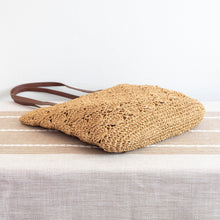 Women’s Straw Woven Summer Bag with Floral Designs Tote Bag for Beach, Vacation & Summer Outfits