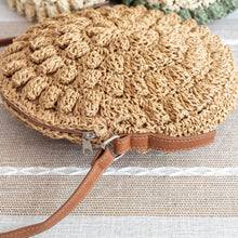 Runde Strohtasche für Damen mit Lederriemen für Strand, Urlaub und Sommer-Outfits