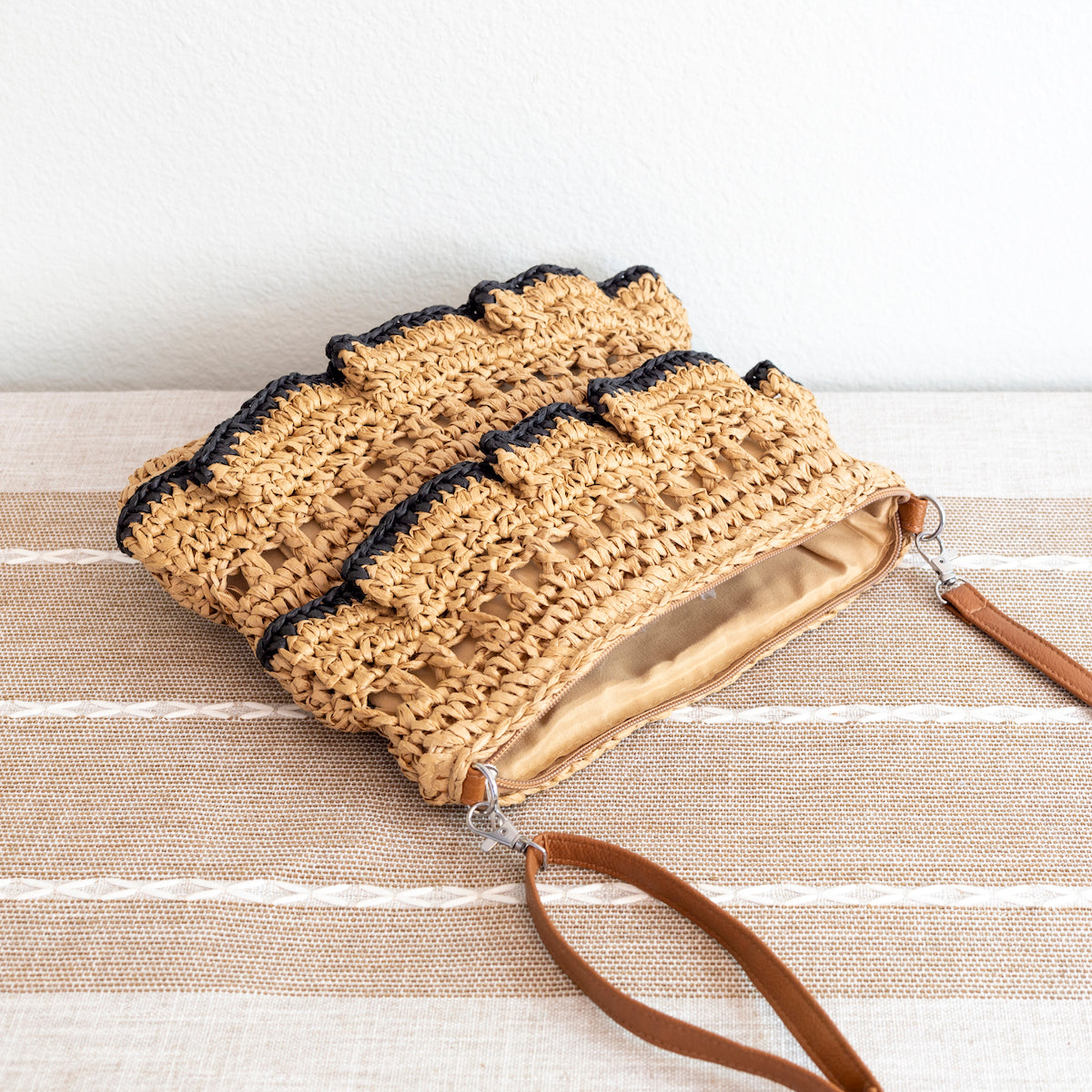 Women’s Straw Woven Summer Crossbody Purse for Beach, Vacation & Summer Outfits