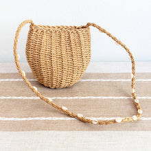 Women’s Straw Shoulder Bag with Sea Shells Strap for Beach, Vacation & Summer Outfits