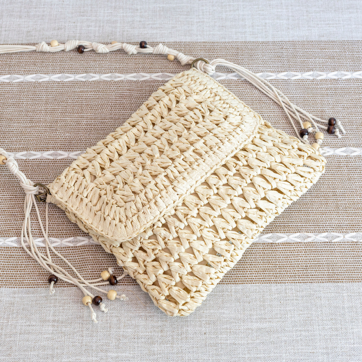 Women’s Boho Straw Square Messenger Purse with Tassel for Beach, Vacation & Summer Outfits
