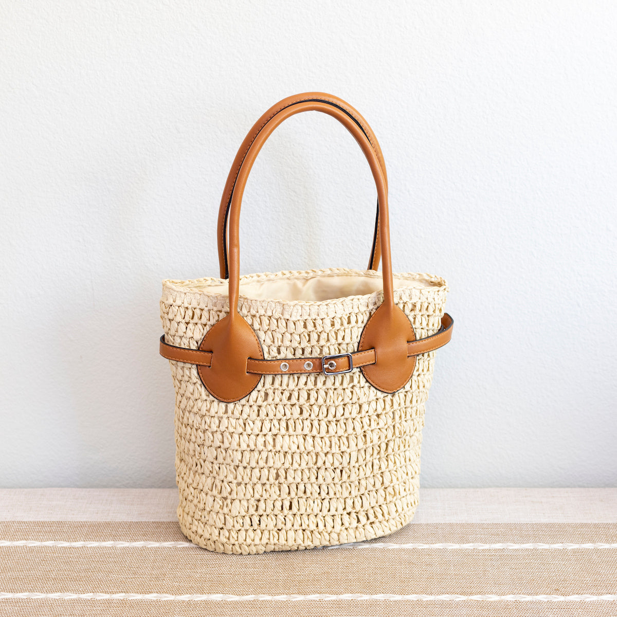 Women’s Straw Top Handle Shoulder Bag with Leather Accent Bucket Bag for Beach, Vacation & Summer Outfits