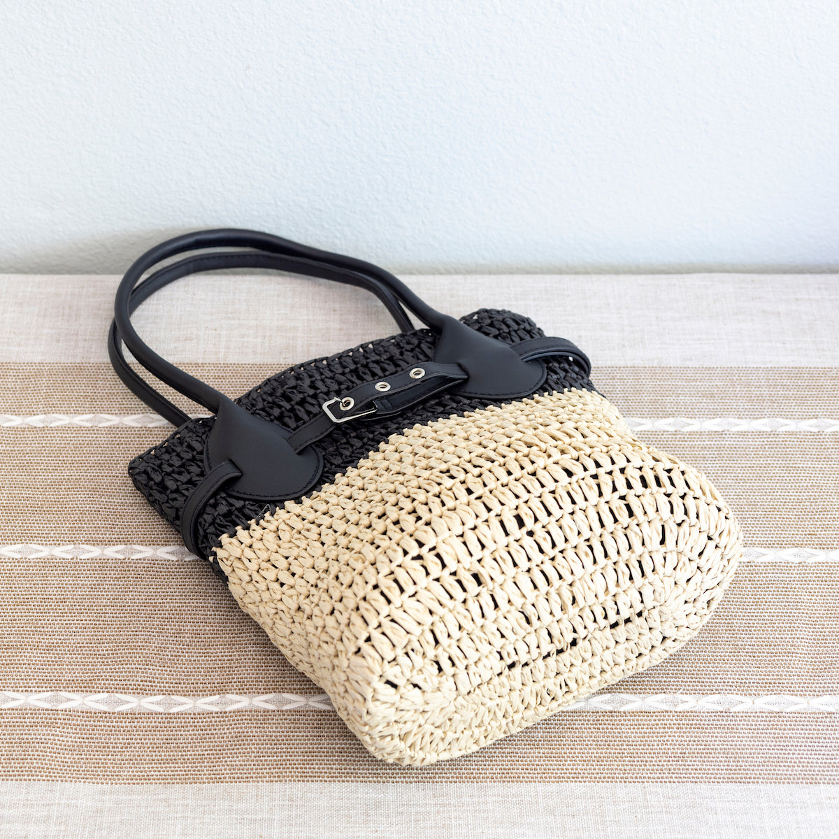 Women’s Straw Top Handle Shoulder Bag with Leather Accent Bucket Bag for Beach, Vacation & Summer Outfits