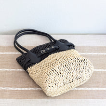 Damen-Umhängetasche aus Stroh mit Henkel und Lederakzenten, Beuteltasche für Strand, Urlaub und Sommer-Outfits