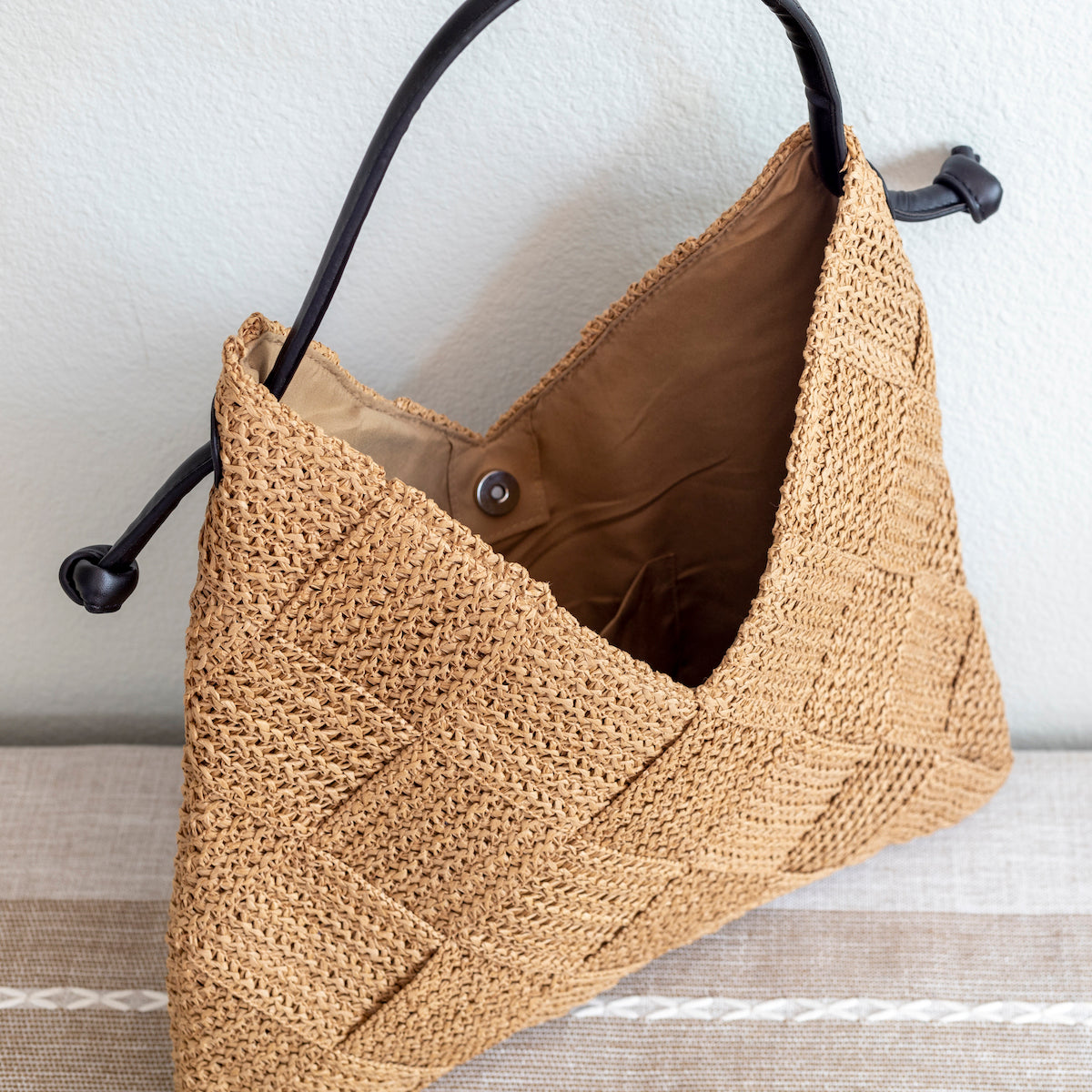 Women’s Straw Woven Shoulder Bag Tote Bag for Beach, Vacation & Summer Outfits