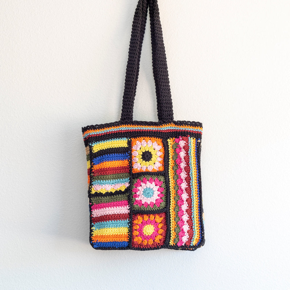 Gehäkelte Umhängetasche für Damen im Granny-Square-Patchwork-Design – Boho-Stil für Alltag & Geschenke