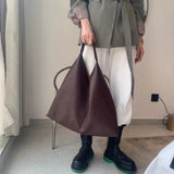 Women’s Large Hobo Leather Shoulder Bag for Everyday City Outfits
