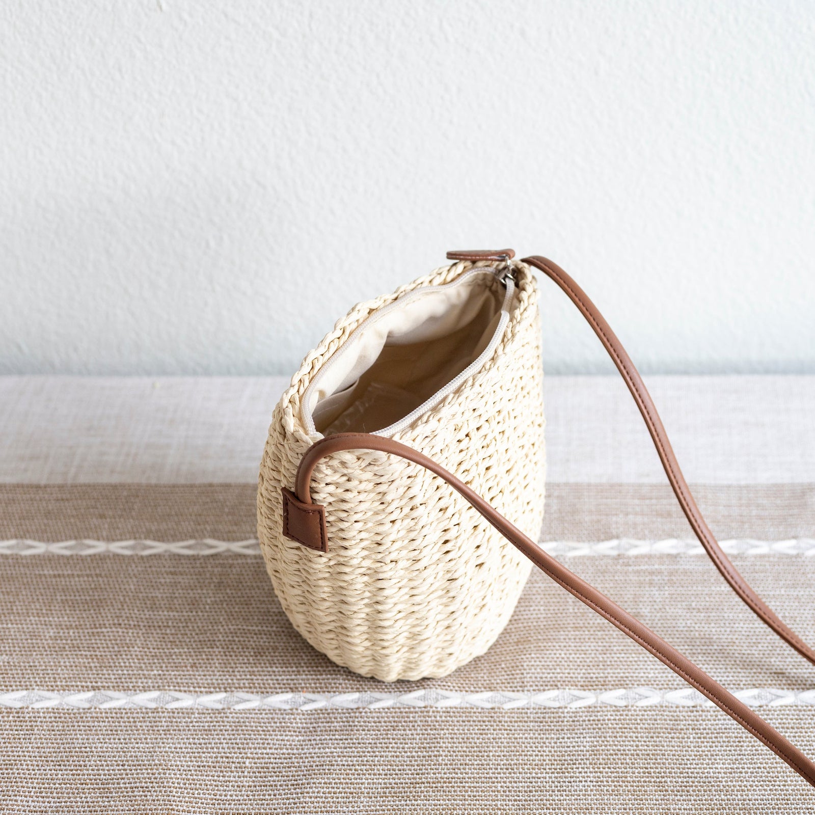 Women’s Straw Woven Crossbody Bag for Beach, Vacation & Summer Outfits