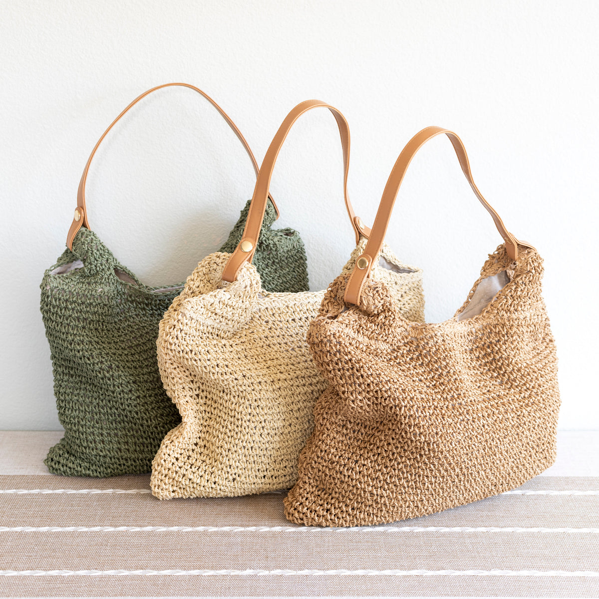 Women’s Straw Woven Tote with Leather Straps for Beach, Vacation & Summer Outfits