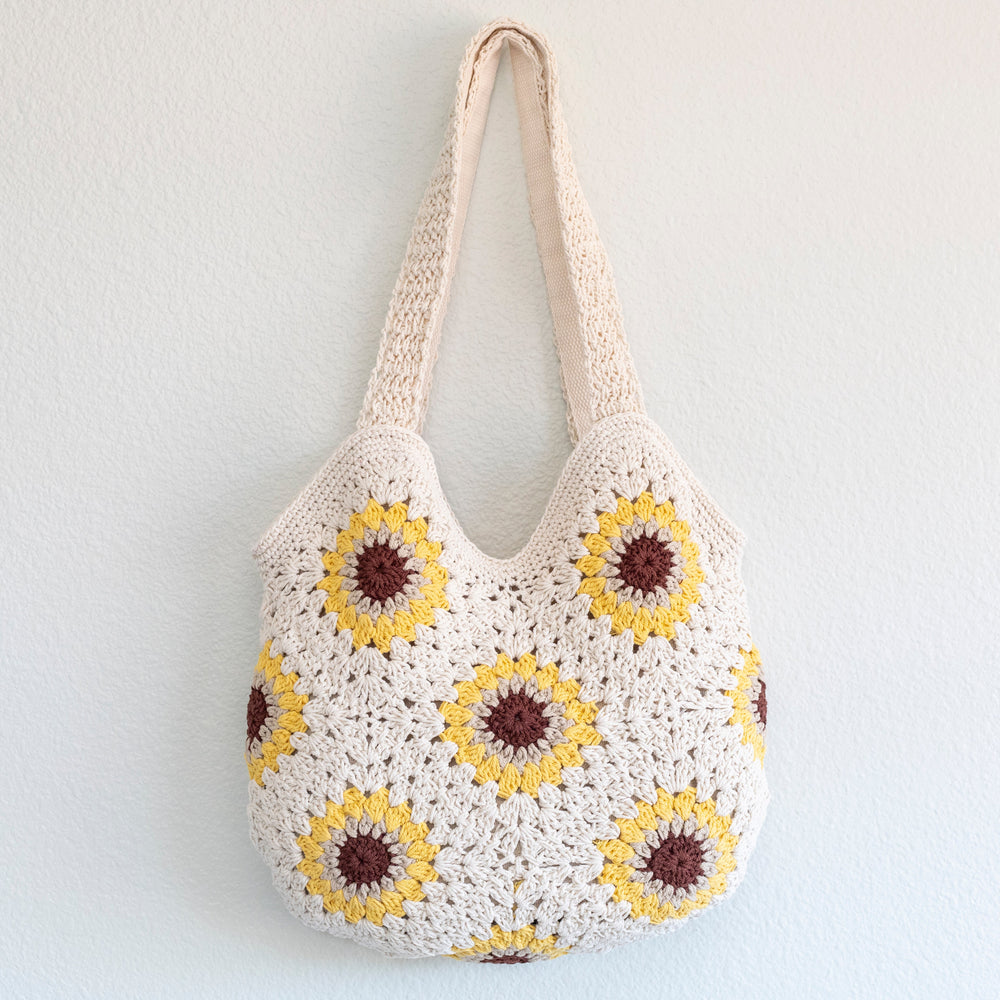 Gehäkelte Damen-Einkaufstasche mit Sonnenblumen-Granny Square für böhmischen Alltagsstil und Geschenke