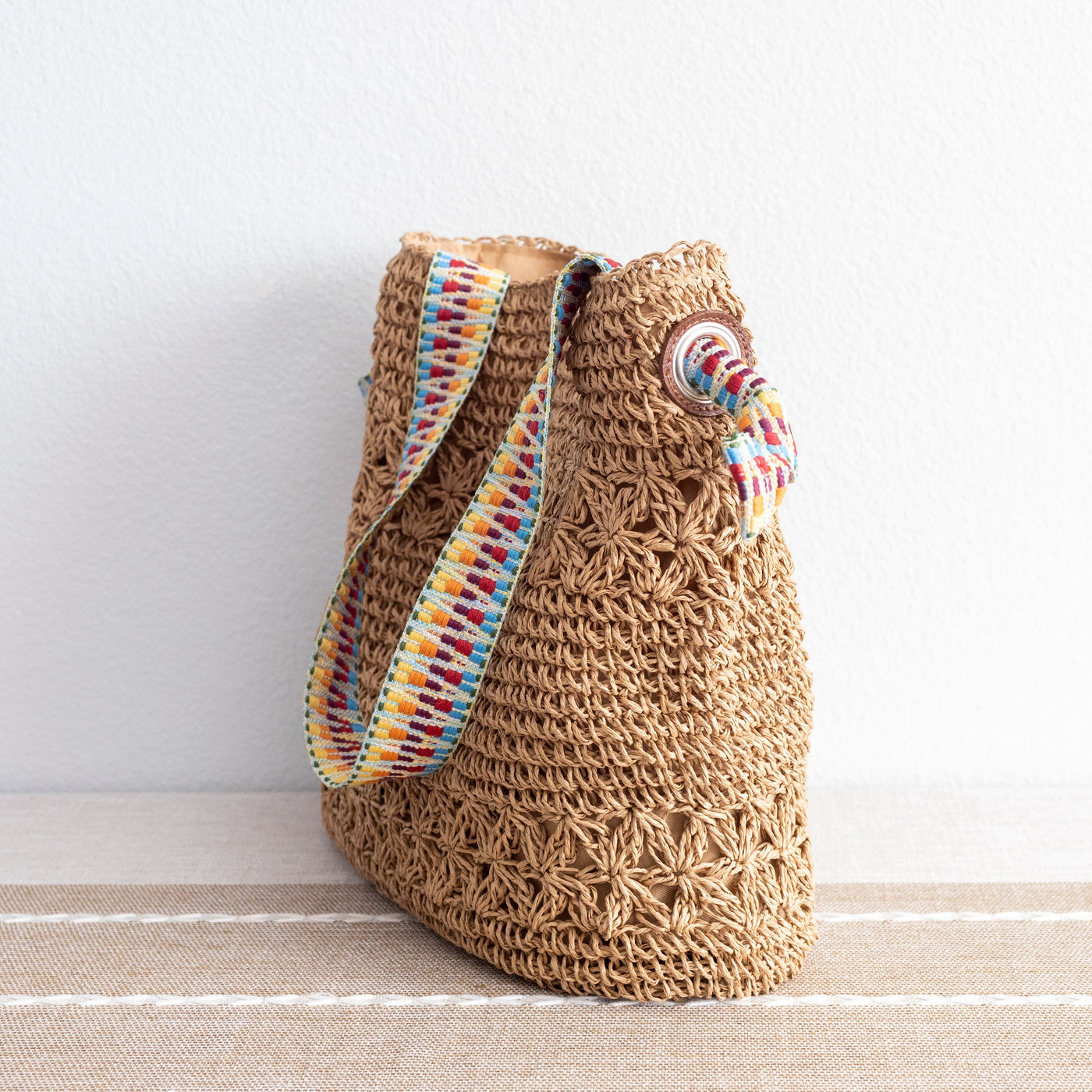 Women’s Lightweight Straw Woven Summer Tote for Beach, Vacation & Summer Outfits