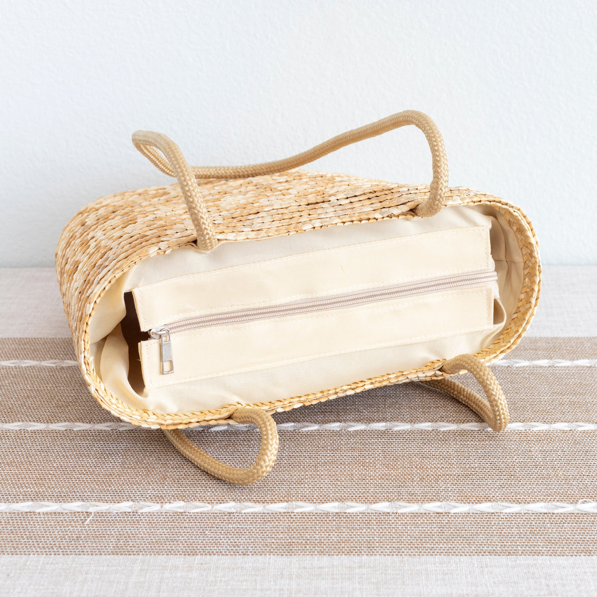 Women’s Straw Basket Summer Tote for Beach, Vacation & Summer Outfits