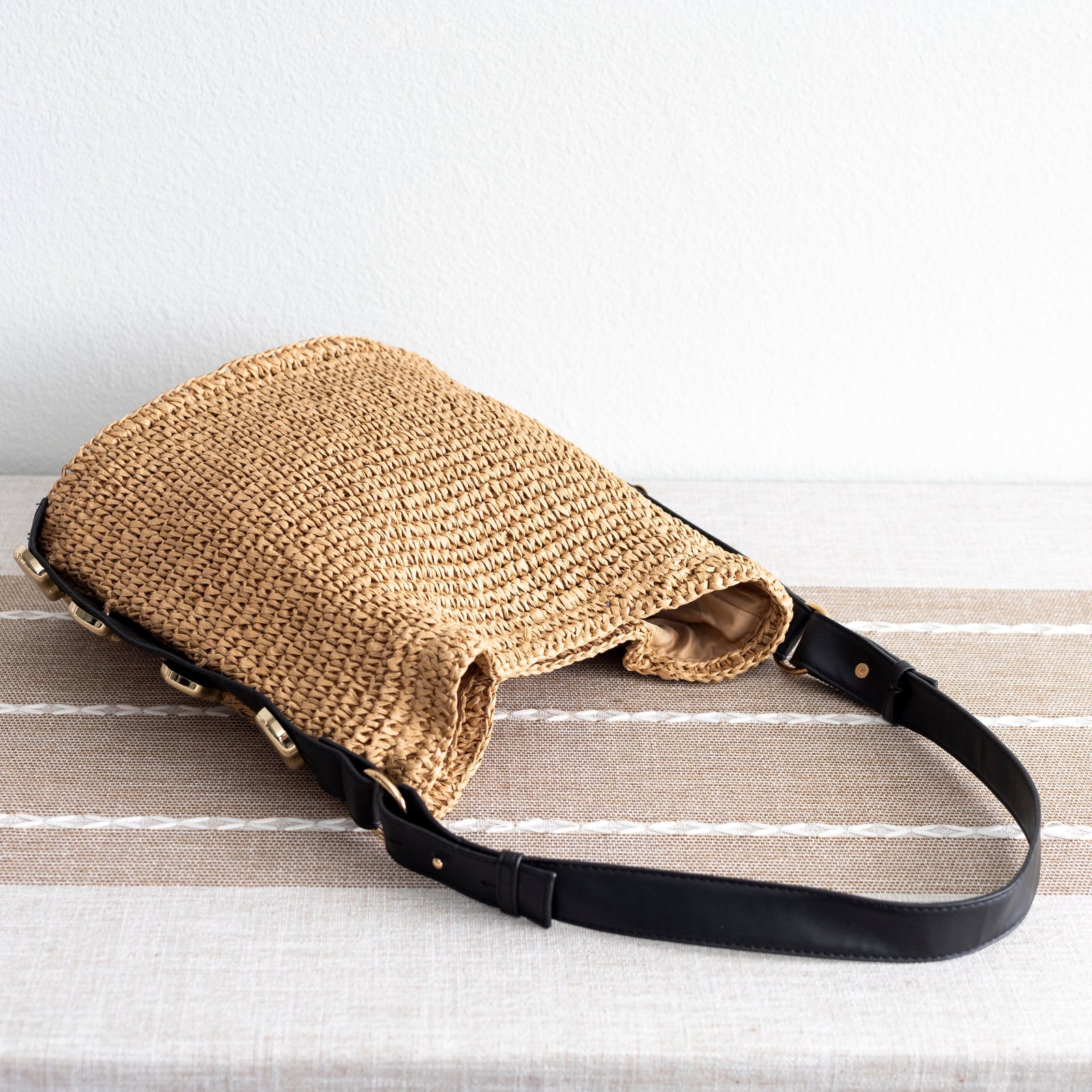 Women’s Straw Woven Tote with Leather Straps for Beach, Vacation & Summer Outfits