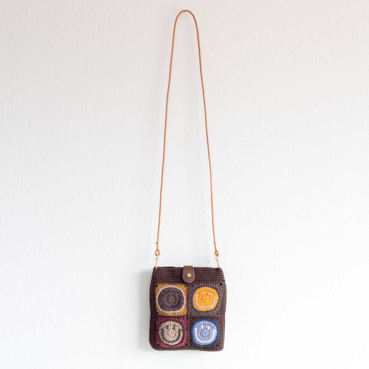 Women’s Crochet Smiley Face Shoulder Bag Purse for Boho Everyday Style & Gifts