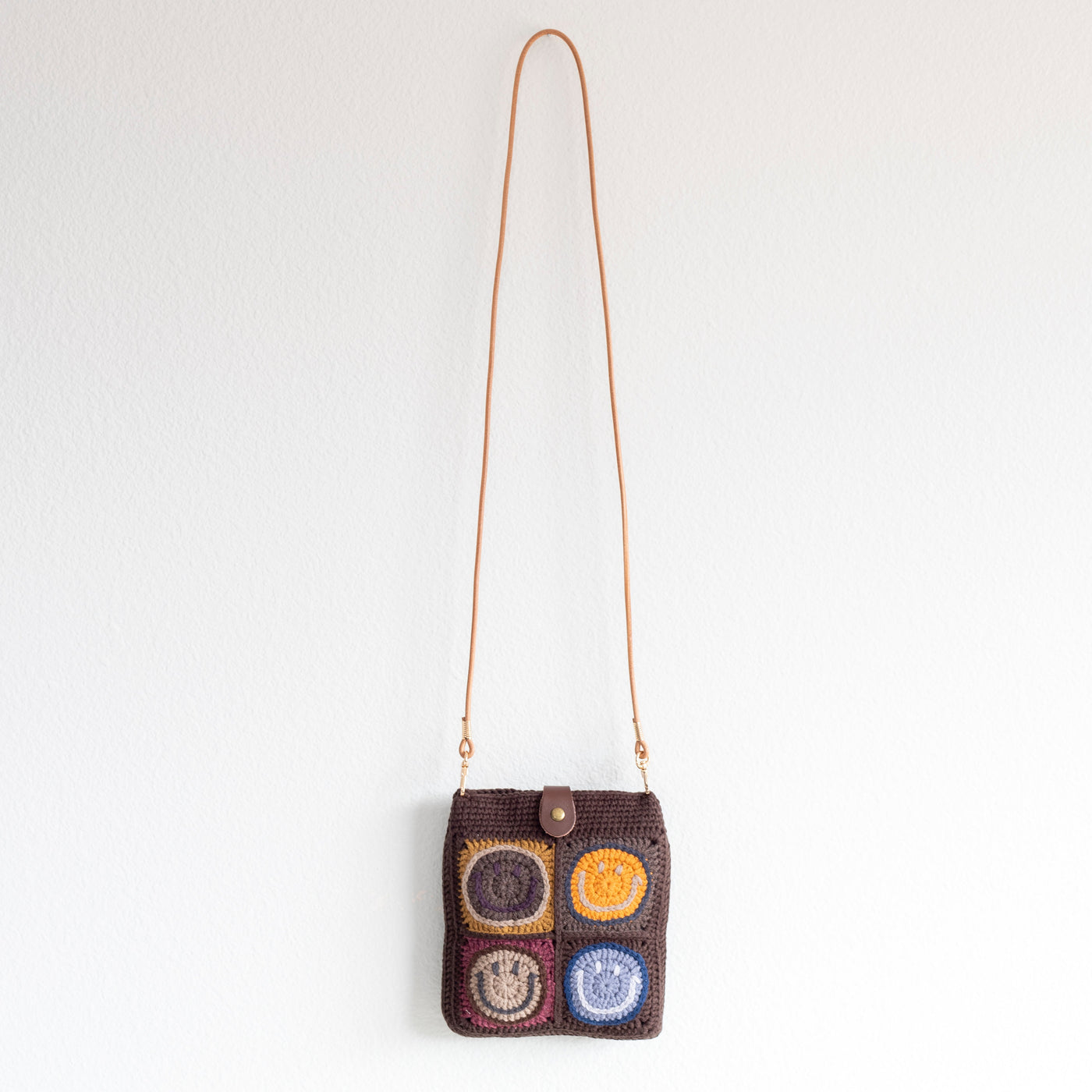 Women’s Crochet Smiley Face Shoulder Bag Purse for Boho Everyday Style & Gifts
