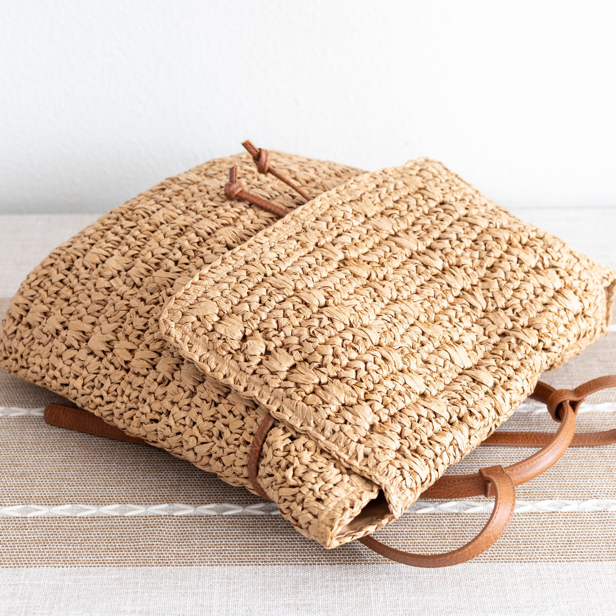 Women’s Straw Backpack with Vegan Leather Strap Drawstring Bag for Beach, Vacation & Summer Outfits