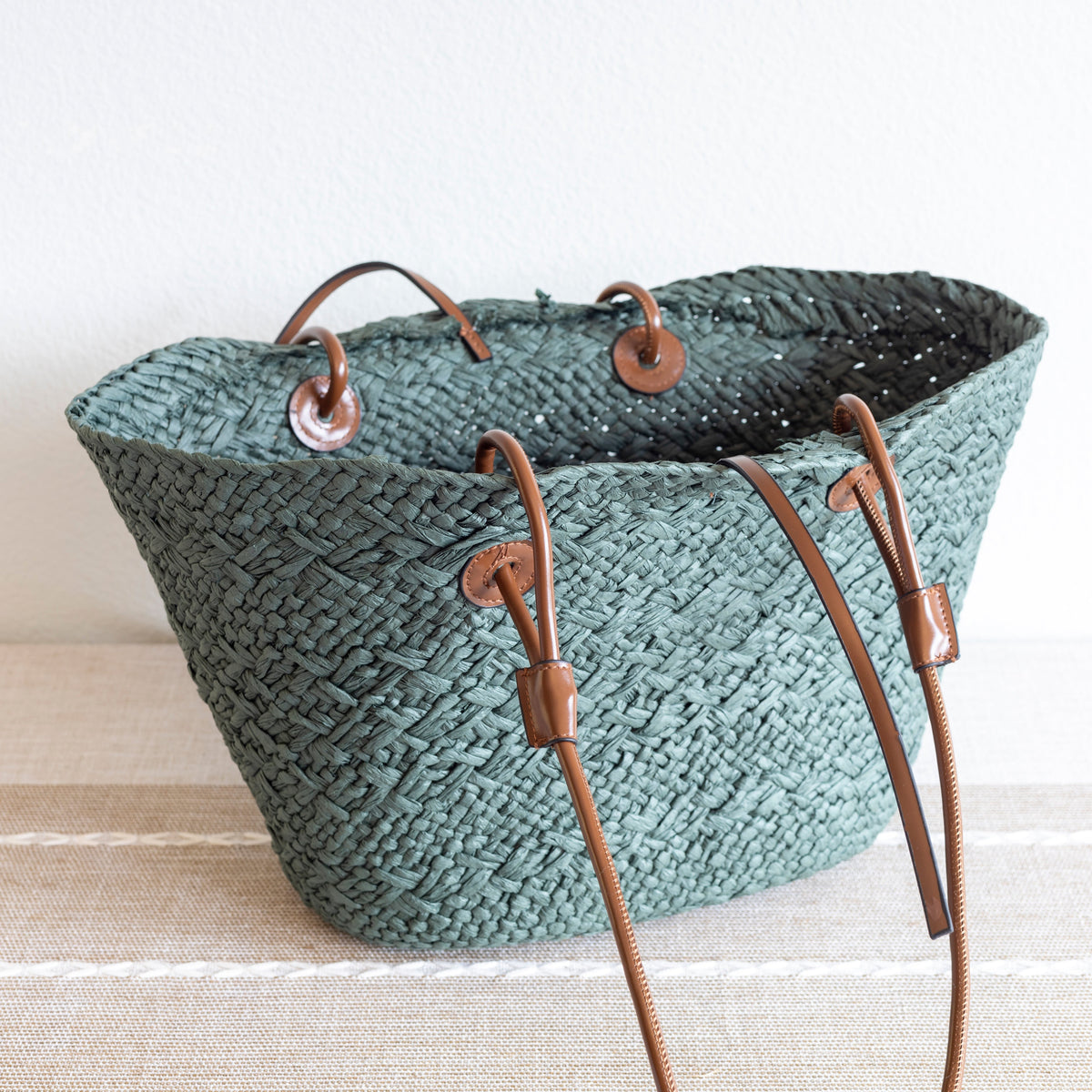Women’s Straw Basket Summer Beach Tote for Beach, Vacation & Summer Outfits