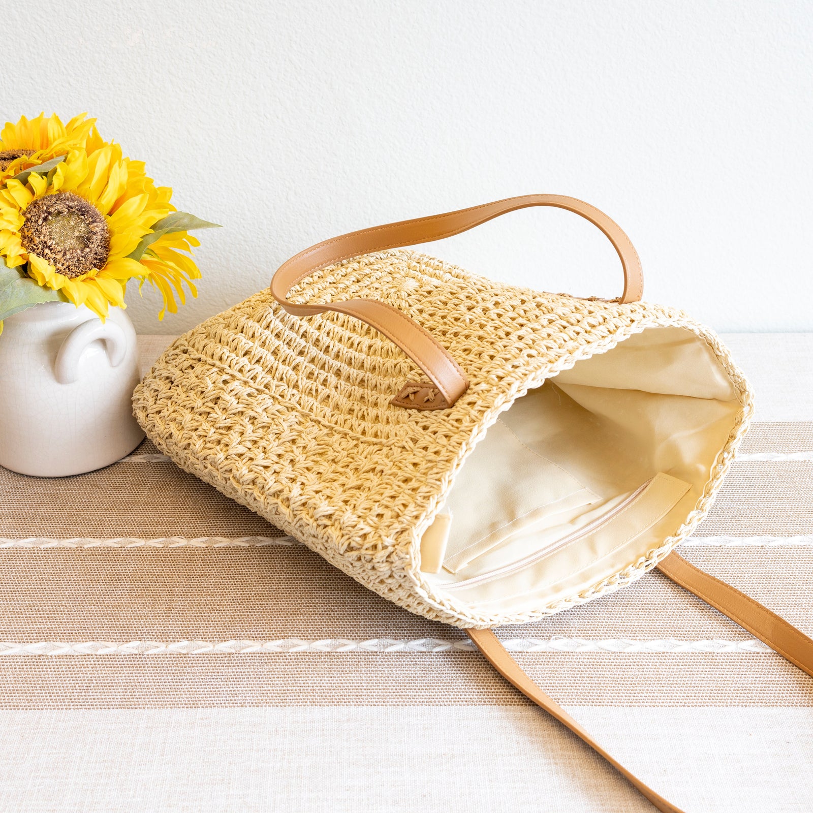 Women’s Patterned Straw Woven Tote Bag for Beach, Vacation & Summer Outfits