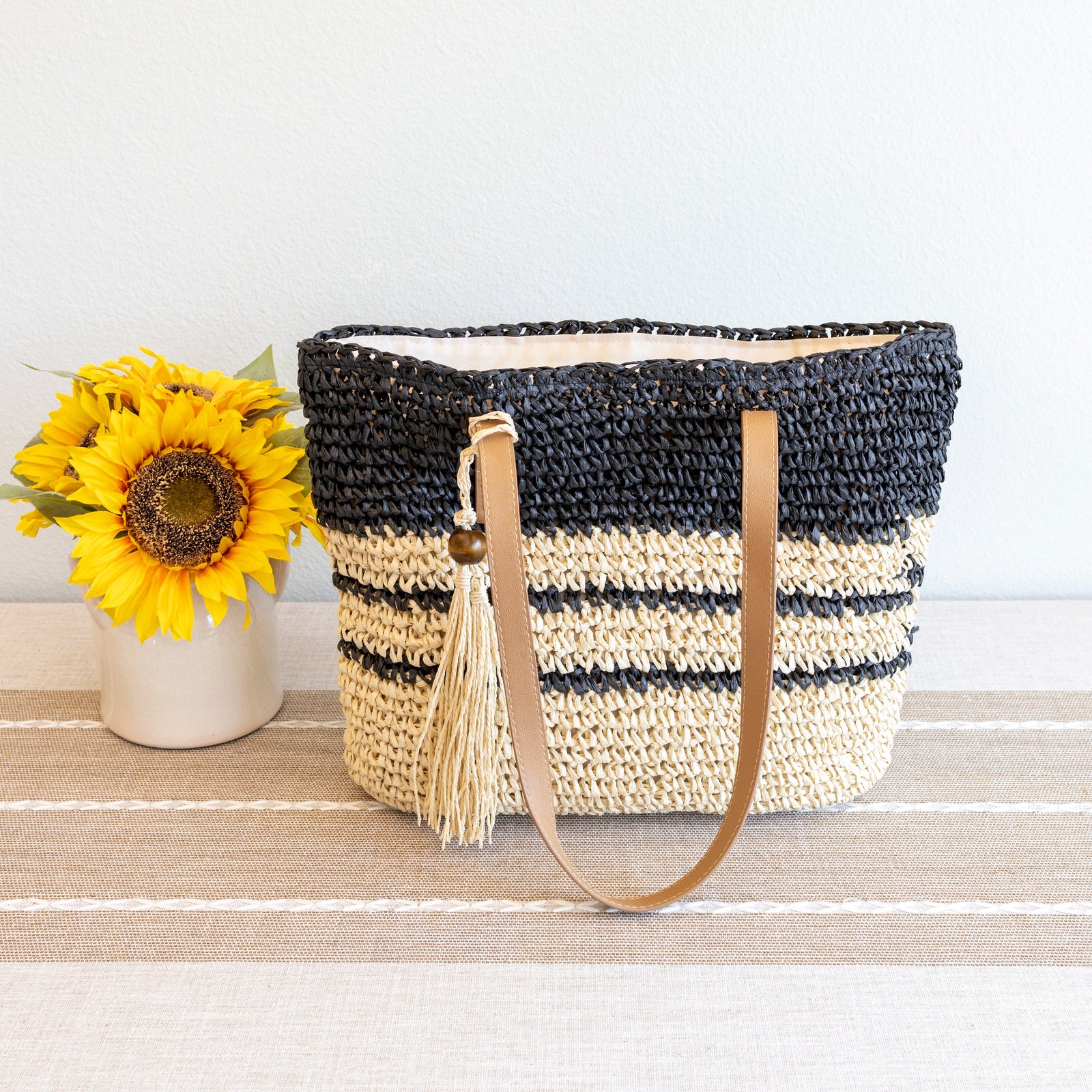 Women’s Straw Woven Summer Beach Tote for Beach, Vacation & Summer Outfits