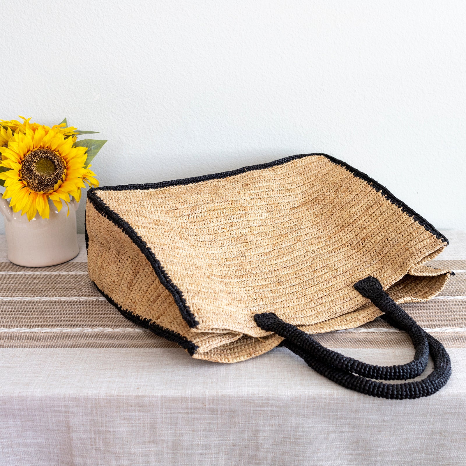 Women’s Extra Large Soft Raffia Woven Summer Straw Tote for Beach, Vacation & Summer Outfits