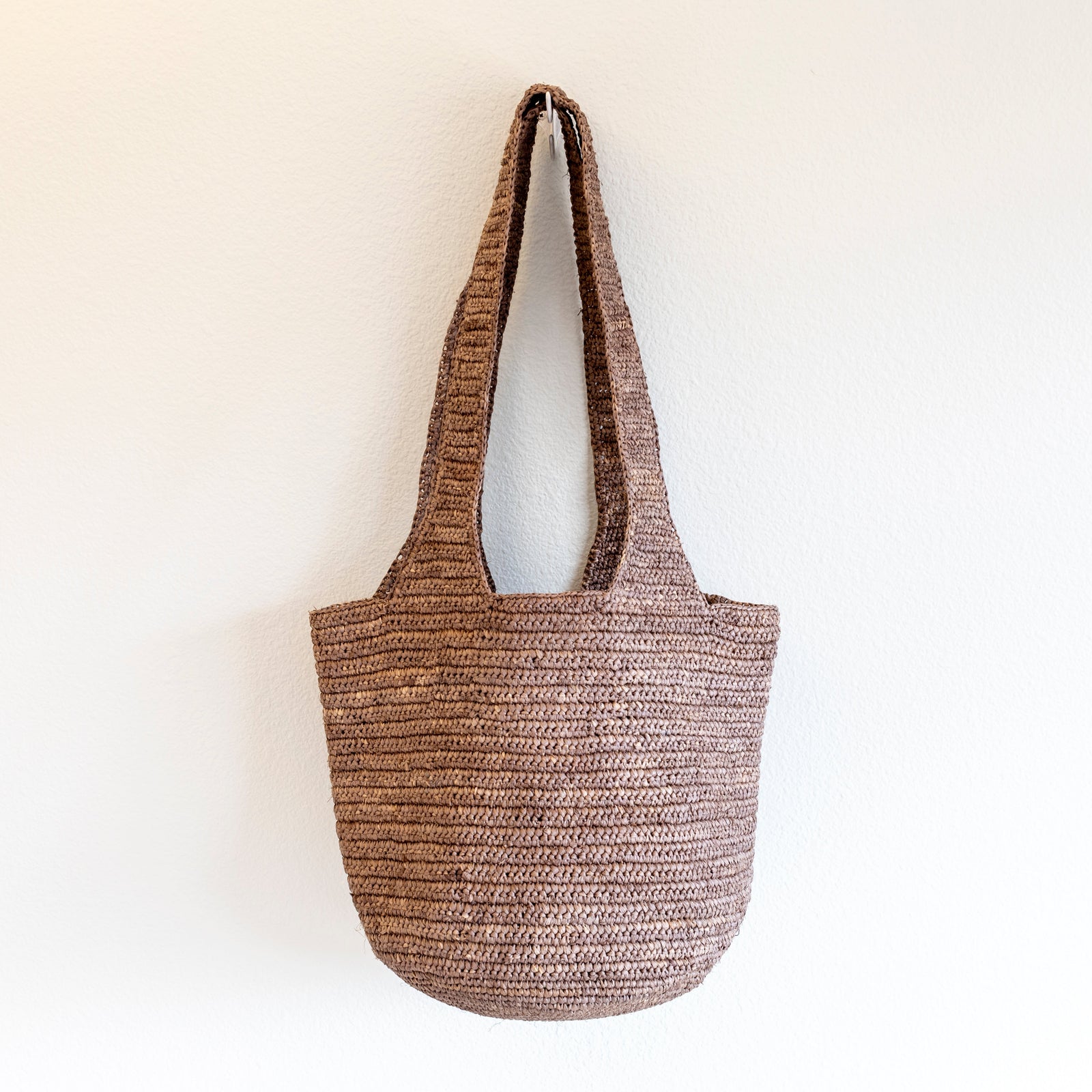 Women’s Brown Raffia Summer Beach Straw Shoulder Tote Bag for Beach, Vacation & Summer Outfits
