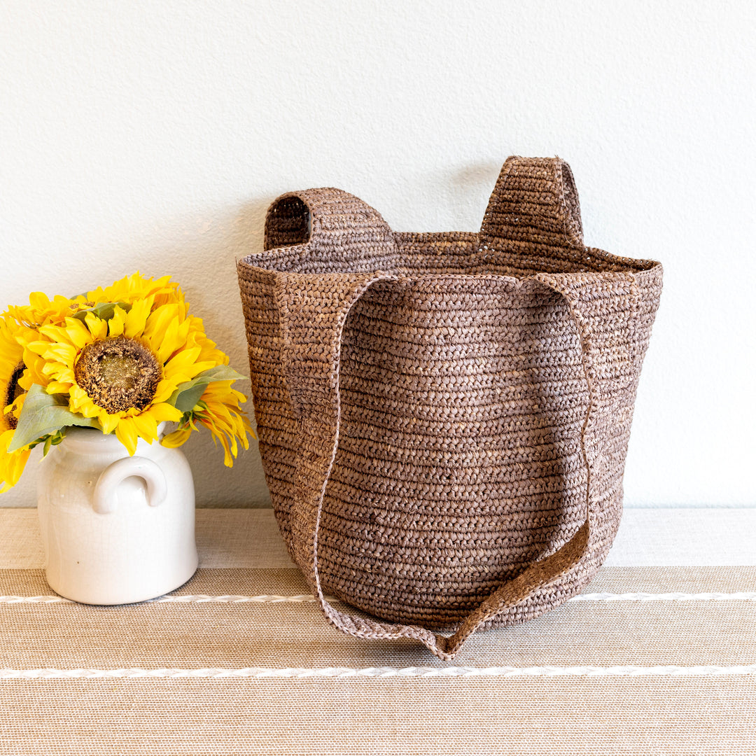 Women’s Brown Raffia Summer Beach Straw Shoulder Tote Bag for Beach, Vacation & Summer Outfits