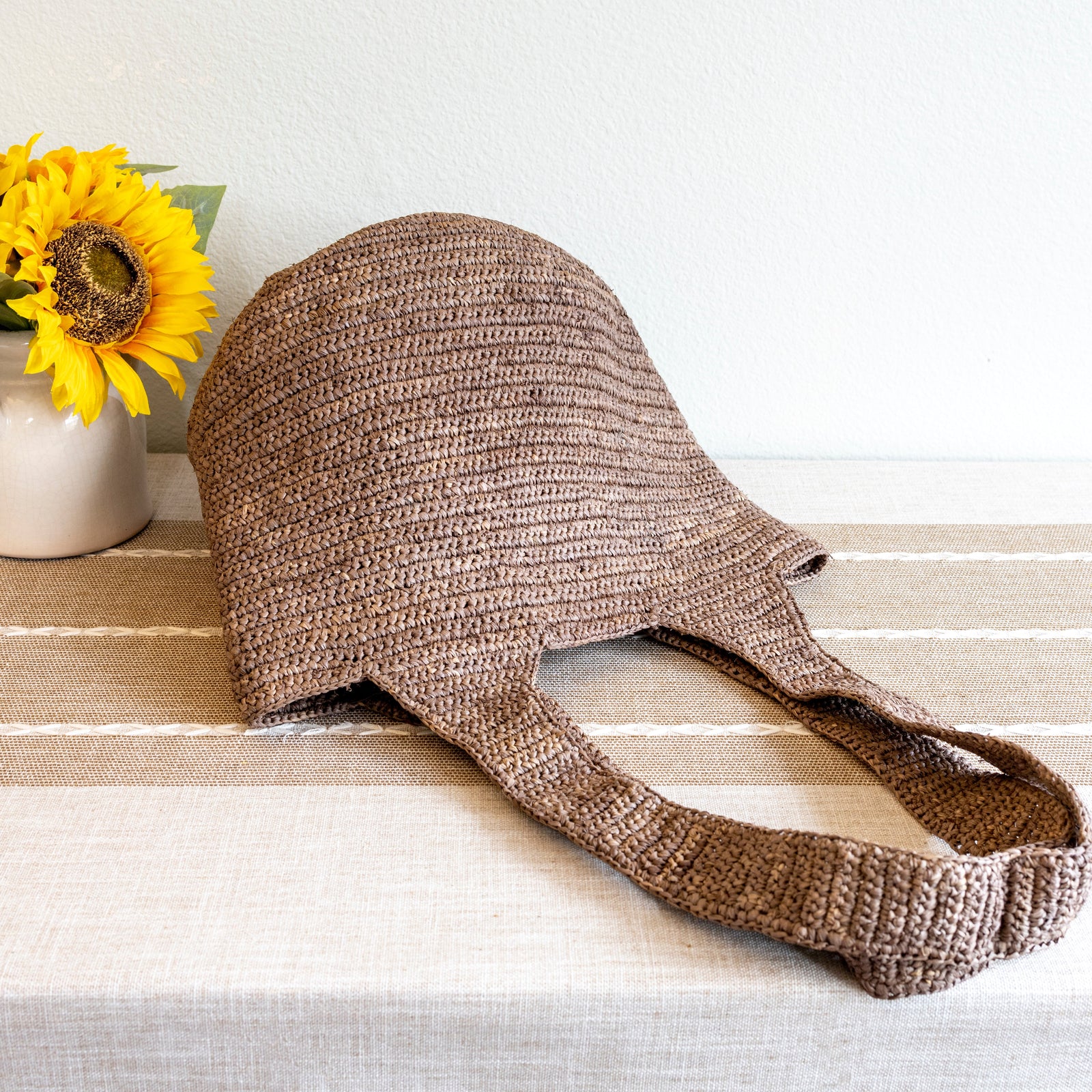 Women’s Brown Raffia Summer Beach Straw Shoulder Tote Bag for Beach, Vacation & Summer Outfits