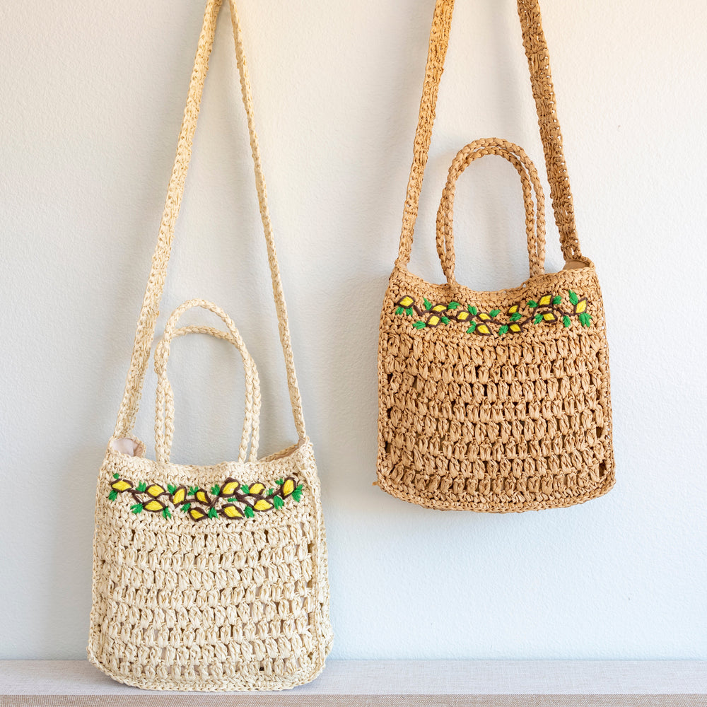 Blumen-Umhängetasche aus Stroh für Damen mit langem Riemen, Crossbody-Tasche für Strand, Urlaub und Sommer-Outfits