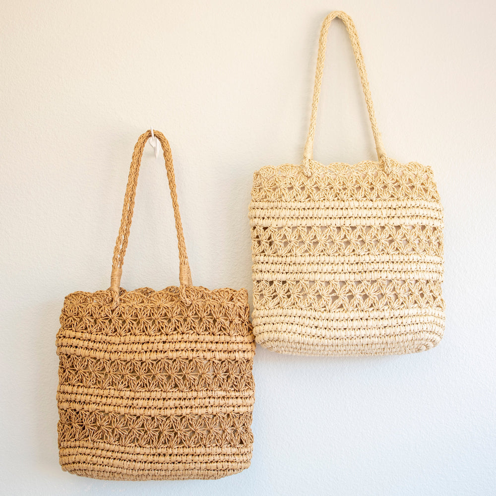 Damentasche mit langem Henkel, Blumenmuster, aus Stroh, Strandtasche für Strand, Urlaub & Sommeroutfits