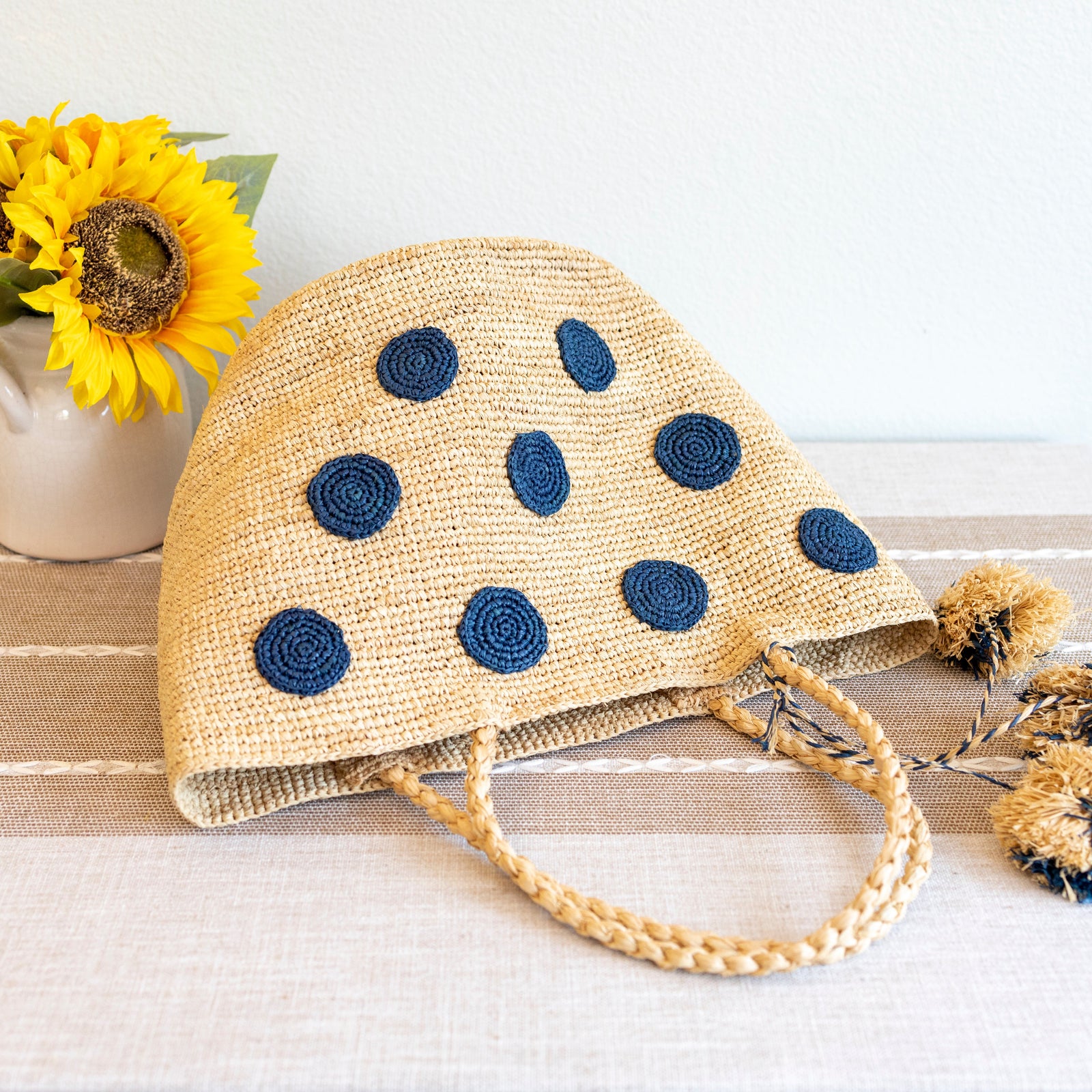 Women’s Natural Raffia Polka Dot Summer Beach Shoulder Tote for Beach, Vacation & Summer Outfits