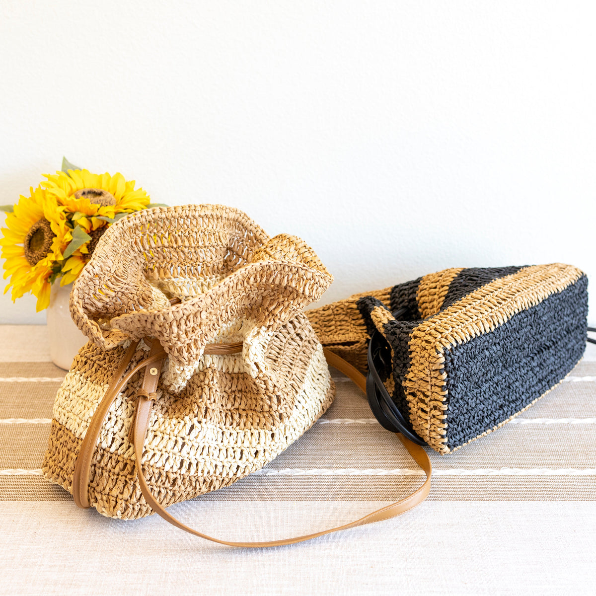 Women’s Stripe Straw Drawstring Bag Tote Bag for Beach, Vacation & Summer Outfits