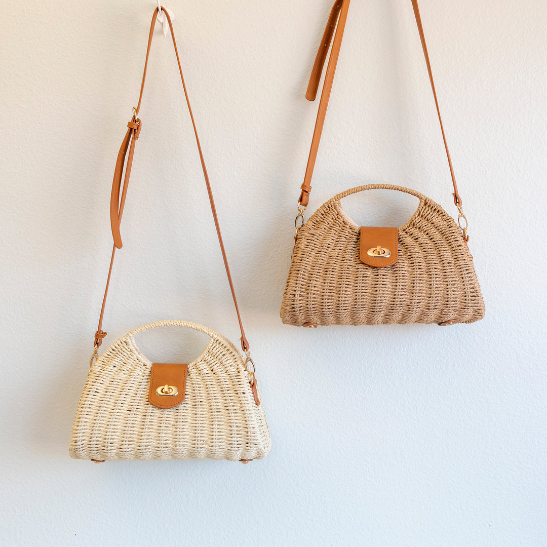 Women’s Straw Shell Shape Crossbody Hobo Bag for Beach, Vacation & Summer Outfits