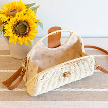 Women’s Straw Shell Shape Crossbody Hobo Bag for Beach, Vacation & Summer Outfits