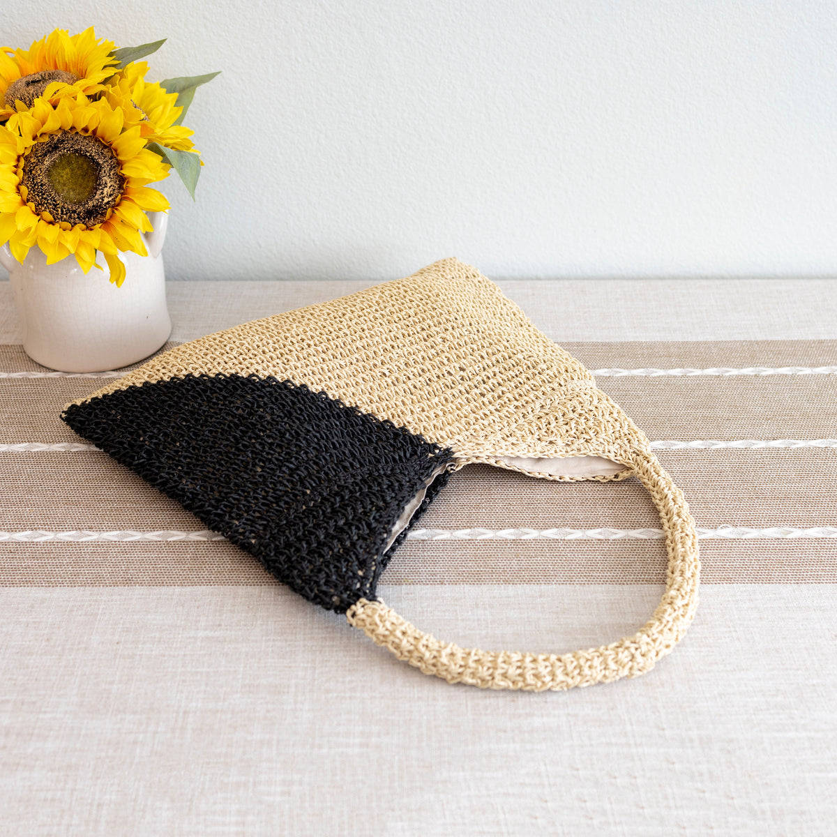 Women’s Summer Boho Simple Two-Tone Straw Shoulder Bag for Beach, Vacation & Summer Outfits