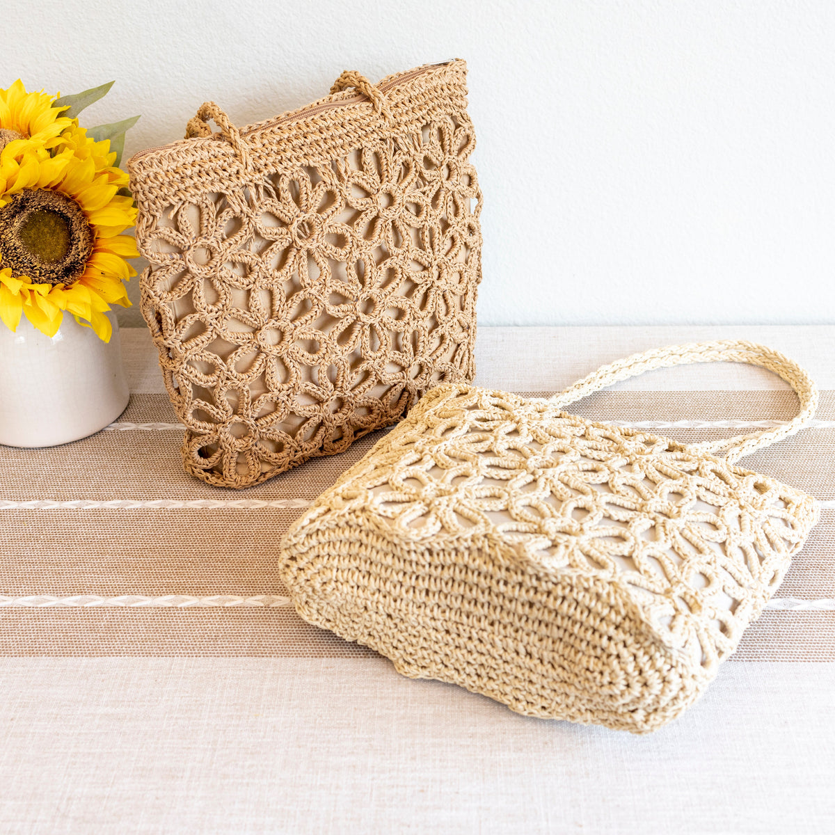 Women’s Long Handle Floral Design Straw Beach Tote for Beach, Vacation & Summer Outfits