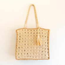 Women’s Straw Woven Shoulder Bag with Tassel Tote Bag for Beach, Vacation & Summer Outfits