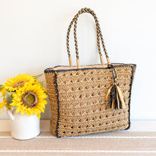 Women’s Straw Woven Shoulder Bag with Tassel Tote Bag for Beach, Vacation & Summer Outfits