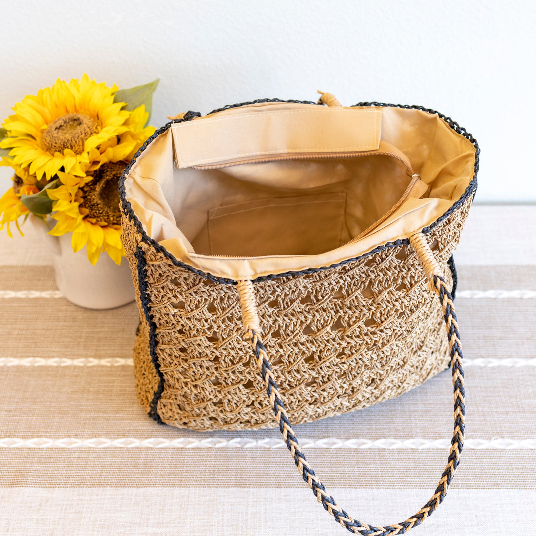 Women’s Straw Woven Shoulder Bag with Tassel Tote Bag for Beach, Vacation & Summer Outfits