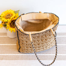 Women’s Straw Woven Shoulder Bag with Tassel Tote Bag for Beach, Vacation & Summer Outfits