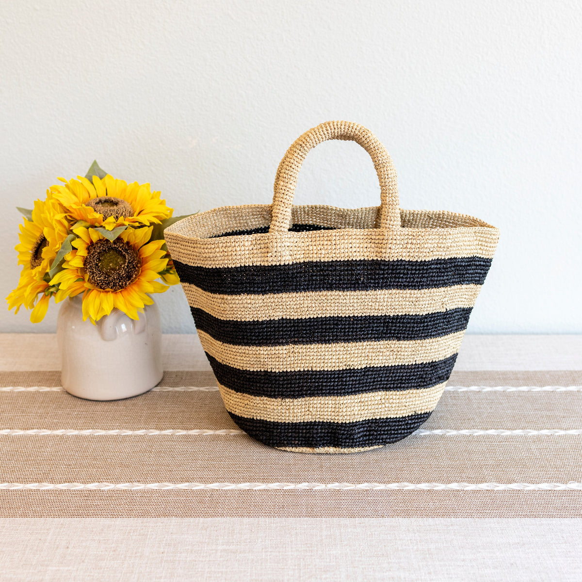Women’s Summer Raffia Basket Bag for Beach, Vacation & Summer Outfits