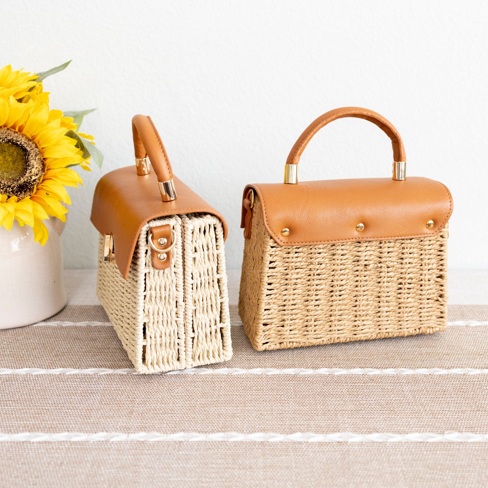 Women’s Straw Woven Box Bag with Leather Flap and Trims Handbag for Beach, Vacation & Summer Outfits