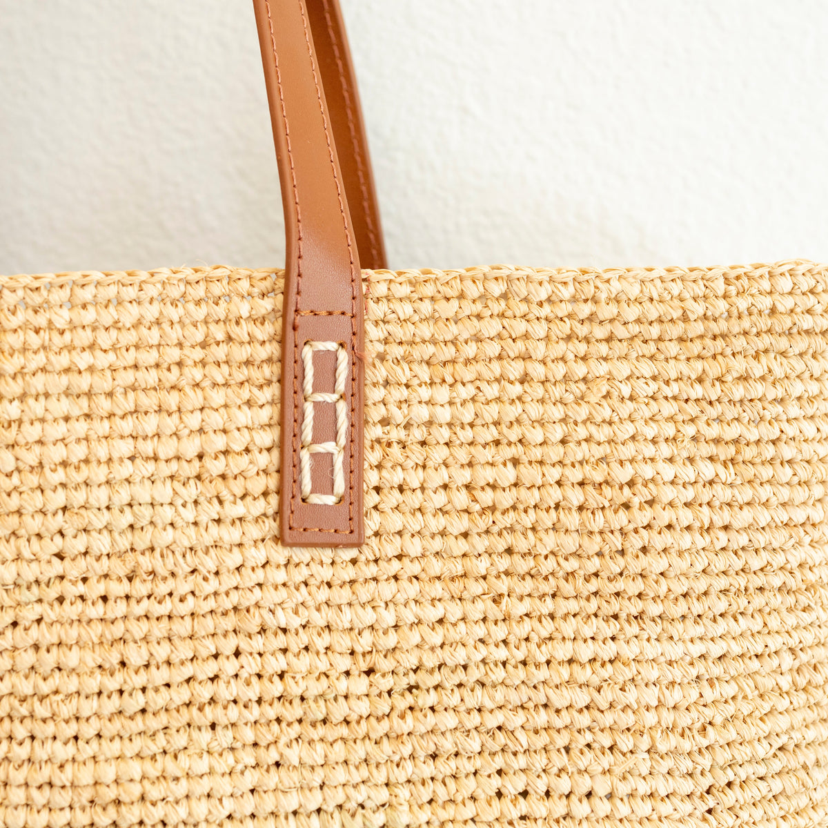 Women’s Large Soft Raffia Woven Summer Straw Tote for Beach, Vacation & Summer Outfits