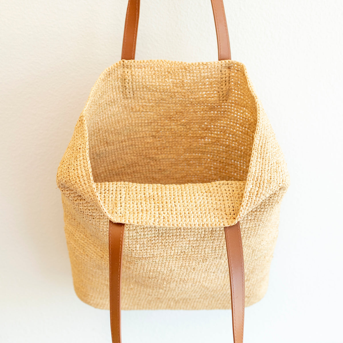 Women’s Large Soft Raffia Woven Summer Straw Tote for Beach, Vacation & Summer Outfits