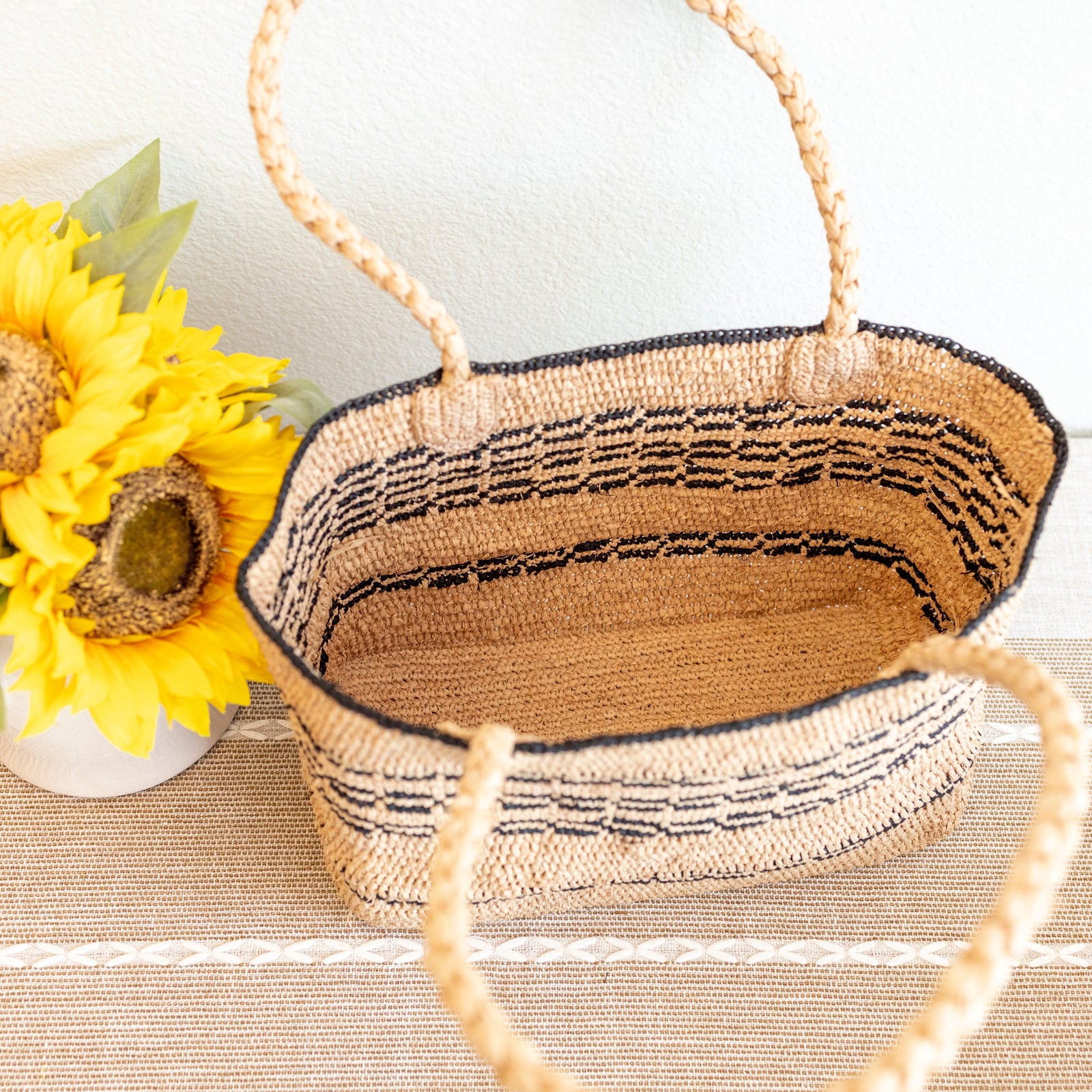Women’s Everyday Small Raffia Straw Handbag Tote Bag for Beach, Vacation & Summer Outfits