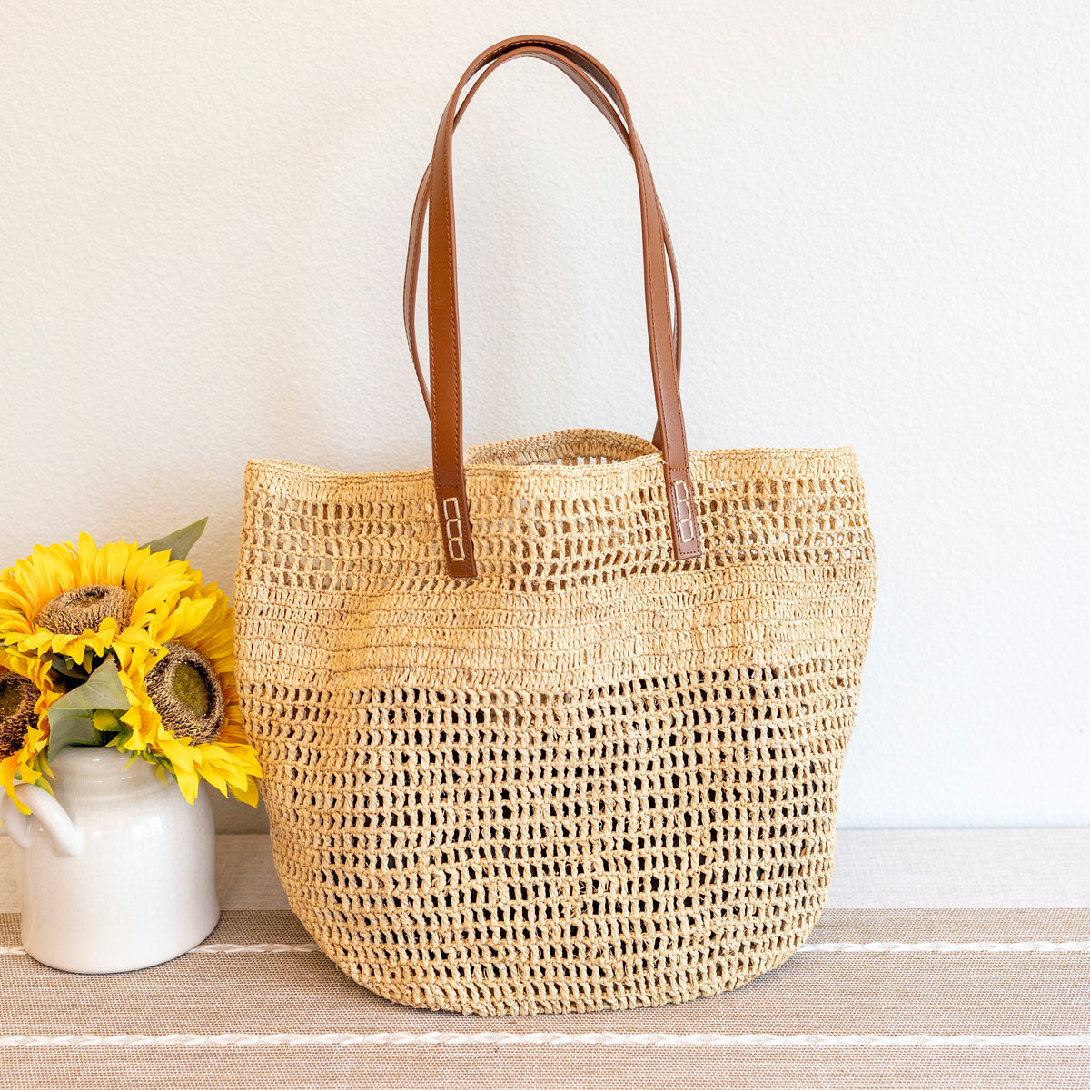 Women’s Large Soft Raffia Woven Summer Straw Tote for Beach, Vacation & Summer Outfits