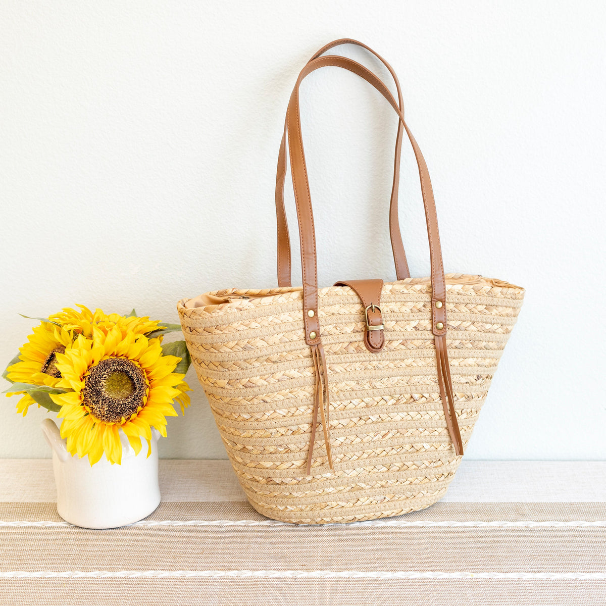Women's Woven Straw Market Tote Bag for Beach, Vacation & Summer Outfits