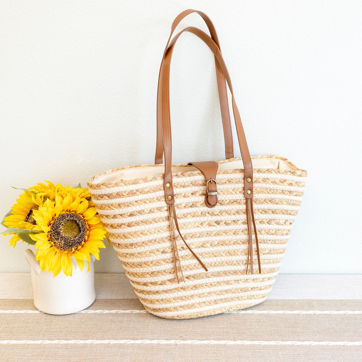 Women's Woven Straw Market Tote Bag for Beach, Vacation & Summer Outfits