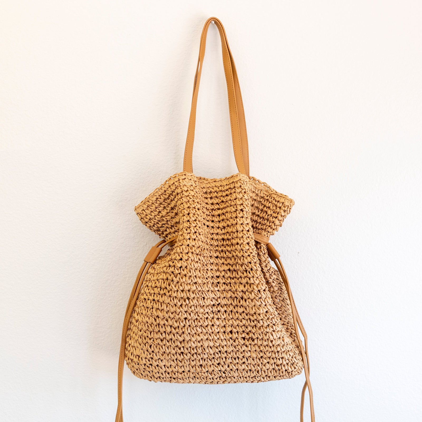Women’s Retro Straw Woven Tote Bag for Beach, Vacation & Summer Outfits