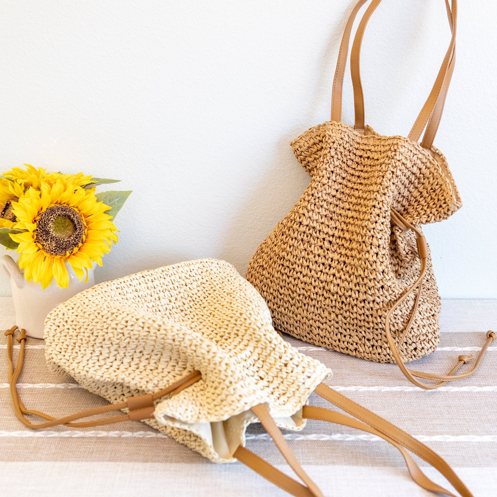 Women’s Retro Straw Woven Tote Bag for Beach, Vacation & Summer Outfits