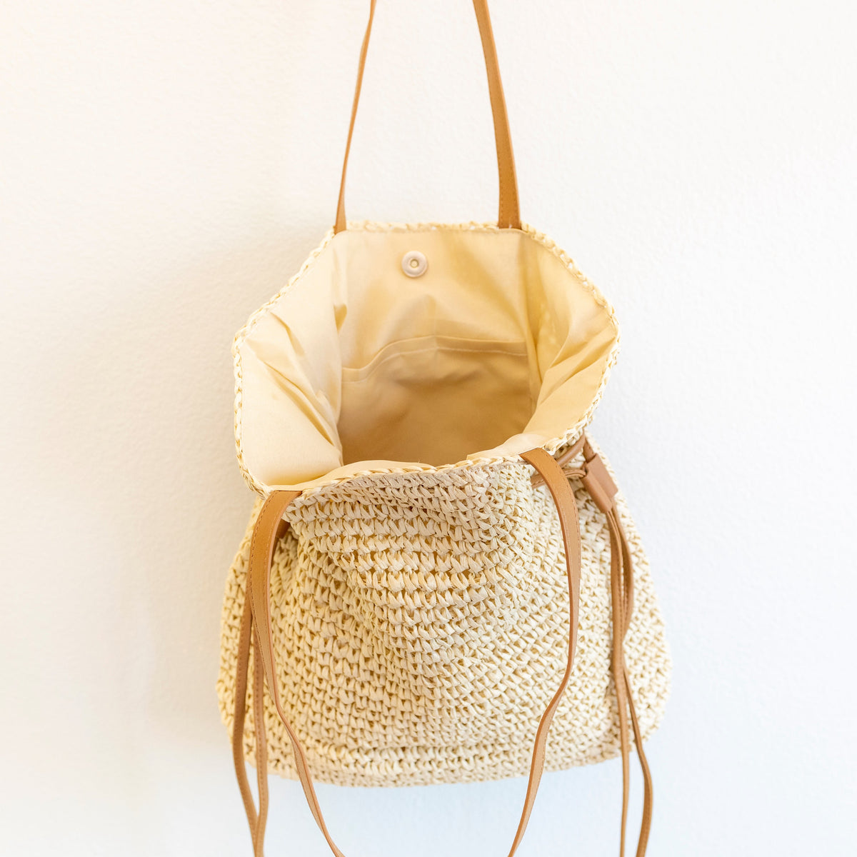 Women’s Retro Straw Woven Tote Bag for Beach, Vacation & Summer Outfits